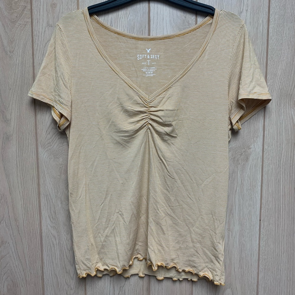American Eagle top